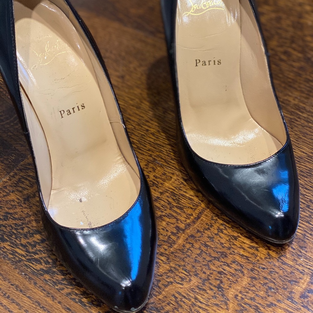 Christian Louboutin Pumps 38